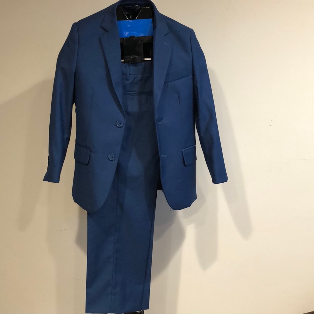 Boys Size 10 Bocaccio Vested Blue Suit